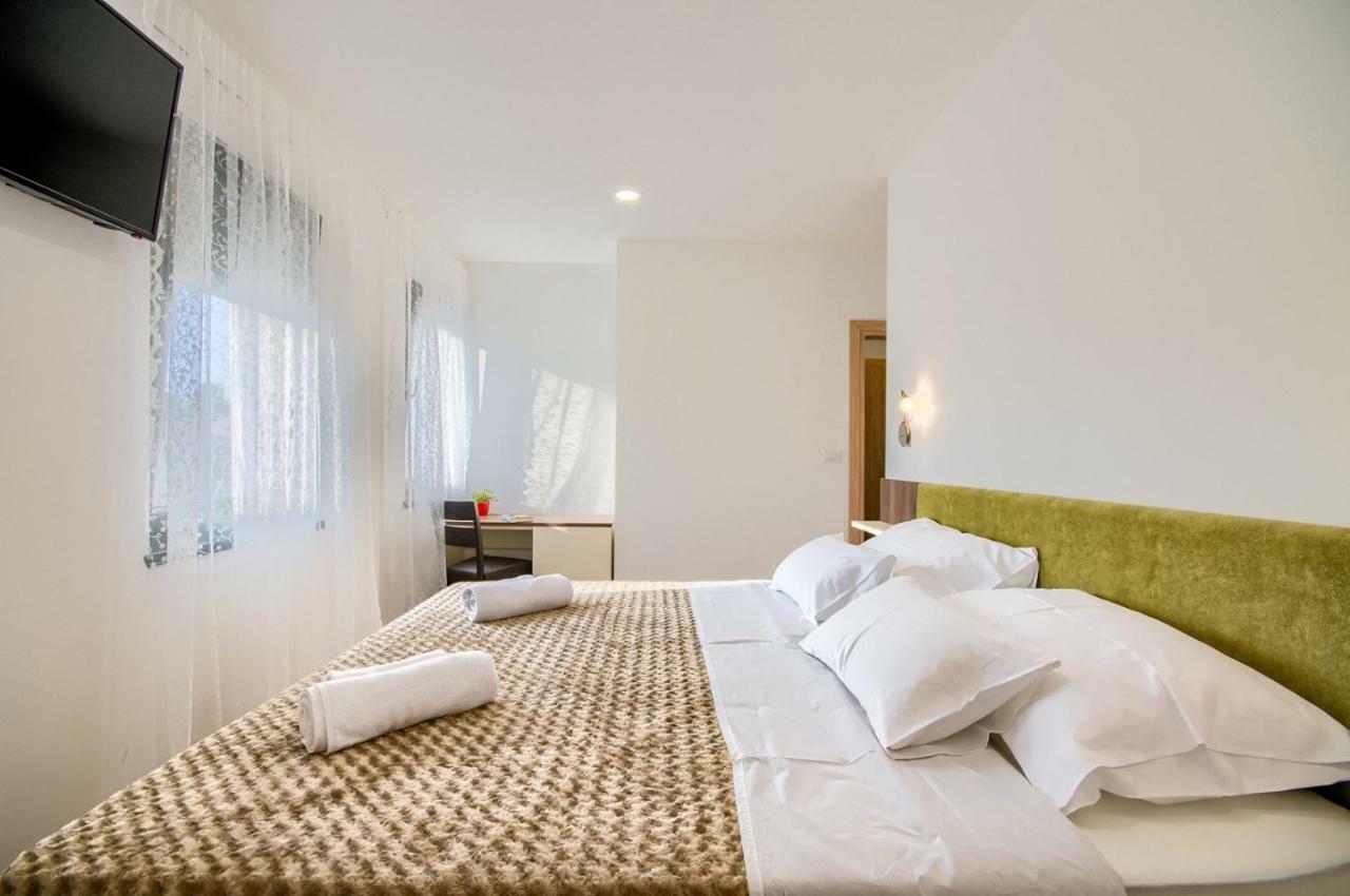Rooms K&T Sea Side Luxury Pula Zewnętrze zdjęcie